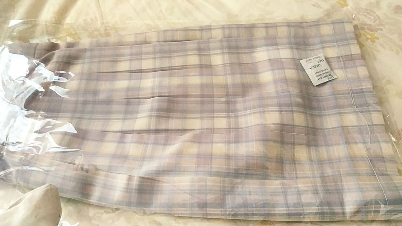 格裙
